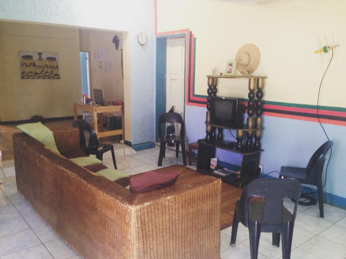 Kumunzi Backpackers Lusaka Exterior foto